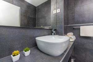 Kúpeľňa v ubytovaní Apartments Ines + 37 fotografií