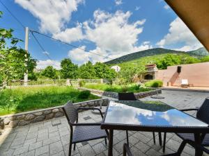 Nespecifikovaný výhled na hory nebo výhled na hory při pohledu z apartmánu
