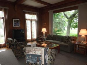 Foto dalla galleria di Farrell House Lodge at Sunnybrook Trout Club a Sandusky