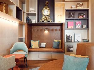 Istumisnurk majutusasutuses Opera Hotel Zürich