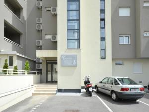 Budova, v ktorej sa apartmán nachádza