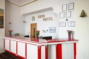 Vstupní hala nebo recepce v ubytování Iris Hotel Llandudno