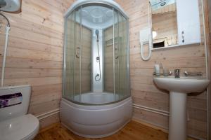 Afbeelding uit fotogalerij van Aquamarine Resort in Akshi +156 foto's