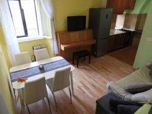 Predel za sedenje v nastanitvi Silvo Apartments