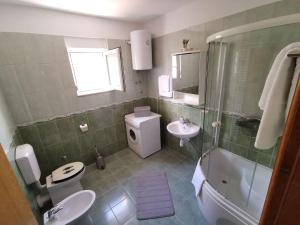 Koupelna v ubytování House MARIO