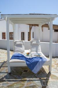 Balkon lub taras w obiekcie The Veranda of Gavrion-Exclusive, Centrally located with Seaview