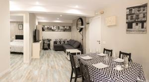 A seating area at Apartamento La Campanina