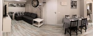 A seating area at Apartamento La Campanina