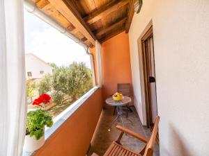 Ein Balkon oder eine Terrasse in der Unterkunft Apartment Renata