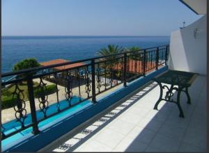 Gallery image of Cypriana Apartments in Makry Gialos