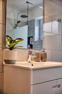 Ένα μπάνιο στο 2 Bedroom Apartment House - Sol do Murtal