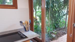 Aed väljaspool majutusasutust Gamboa Apartment Toucan y Studio Ñeque