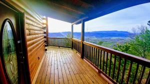 Lookout Lodge Too Cabin