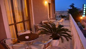 A balcony or terrace at Hotel A-14