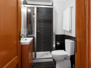 Photo de la galerie de l'établissement Quinta do Bárrio - Manor Guest House, à Terras de Bouro 63 autres photos