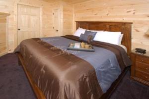 Galeriebild der Unterkunft A Suite Mountain Retreat Cabin in Pigeon Forge