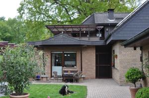 Das Gebäude in dem sich die Ferienwohnung befindet