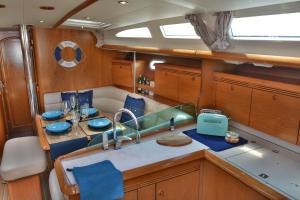 Gallery image of Velero Babu in Puerto Calero