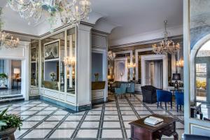Gallery image of Grand Hotel Santa Lucia in Naples