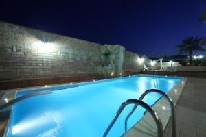 Bazén v ubytování B&B Villa Maria nebo v jeho okolí