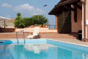 Bazén v ubytování B&B Villa Maria nebo v jeho okolí