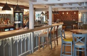 Ο χώρος του lounge ή του μπαρ στο Lodge at Solent