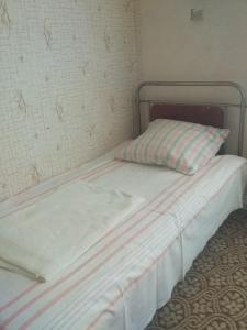 Katil atau katil-katil dalam bilik di Guest House Knarik