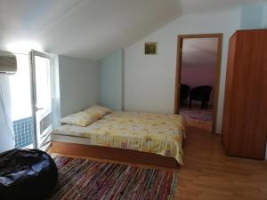 Postel nebo postele na pokoji v ubytování Zen Hotel Varvara