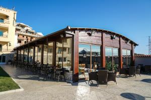 Εστιατόριο ή άλλο μέρος για φαγητό στο Apart Hotel Llolla