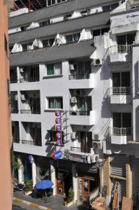 Budova, kde se hotel nachází