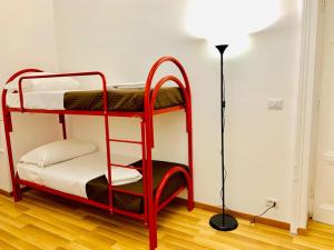 COMFORT INN ROMA TERMINI客房内的一张或多张床位