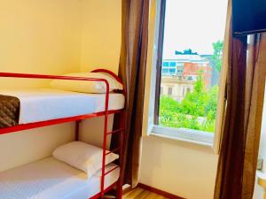 COMFORT INN ROMA TERMINI客房内的一张或多张床位