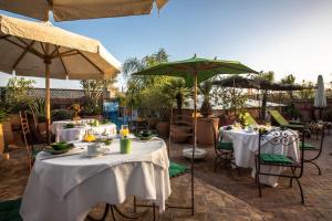 Restaurace v ubytování Riad Ayadina & SPA