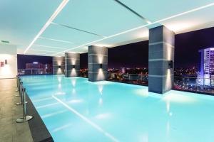Kolam renang di atau dekat dengan Mykey The Shore T1-23A-07 No Wifi