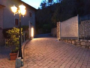 Fotografie z fotogalerie ubytování Ulivi sul Garda Garden by Gardadomusmea v destinaci Tremosine Sul Garda