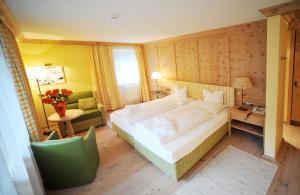Postel nebo postele na pokoji v ubytování Thermal-Badhotel Kirchler