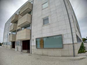 O edifício em que o apartamento se localiza