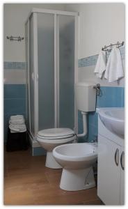 Kylpyhuone majoituspaikassa Casa Giavada