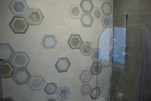Bagno di Sunshine Suites
