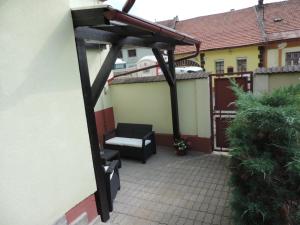 A balcony or terrace at Apartments Zámoček Staré časy