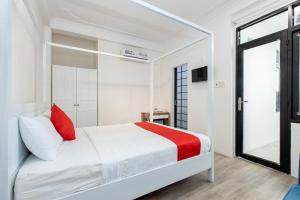 Llit o llits en una habitació de GIS Hotel Nha Trang