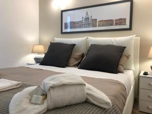 Posteľ alebo postele v izbe v ubytovaní THE BREAK - Via Veneto Charming Suite