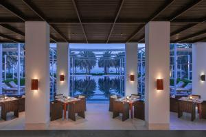 Πισίνα στο ή κοντά στο The Chedi Muscat