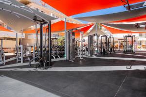 The fitness center and/or fitness facilities at BH Mallorca Resort Affiliated by FERGUS