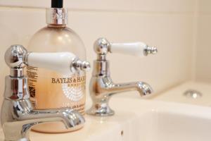 Fotografie z fotogalerie ubytování TOWN CENTRE contemporary cottage v destinaci Padstow + 21 fotografií