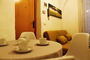 Posezení v ubytování B&B La Campanella + 5 fotografií