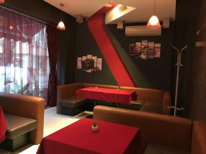 A seating area at Hotel Dunav