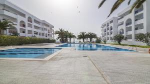 Gallery image of Apartamentos Vista Mar in Armação de Pêra