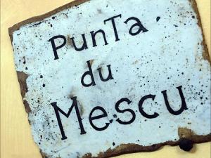 a sign that reads punza do mexico at Locanda A Cà Du Gigante in Monterosso al Mare