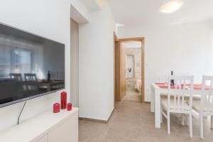 Kuchyňa alebo kuchynka v ubytovaní Apartmani Mustaća dvori